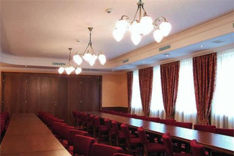 Hotel Tilia Pezinok Esterno foto